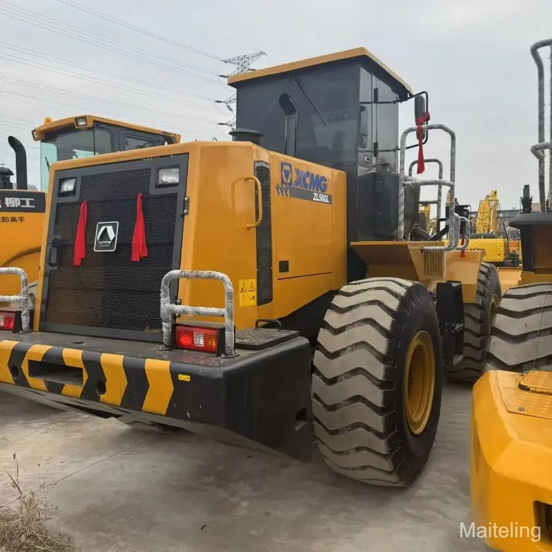 loader2